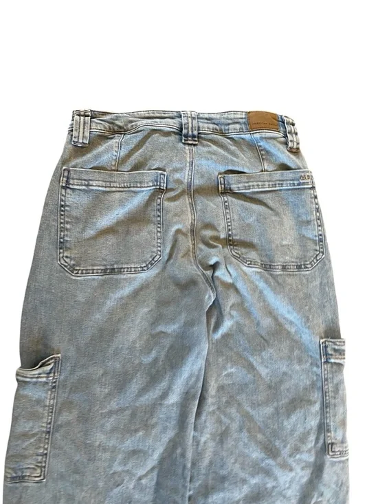 American Eagle Super High-Rise Baggy Wide Leg Cargo Pocket Denim Jeans Size 6 - Picture 6 of 11